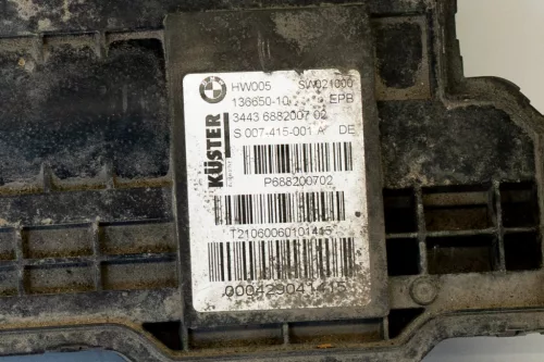 BMW X5 F15, X6 F16 elektromos rögzítőfék aktuátor (kézifék motor)