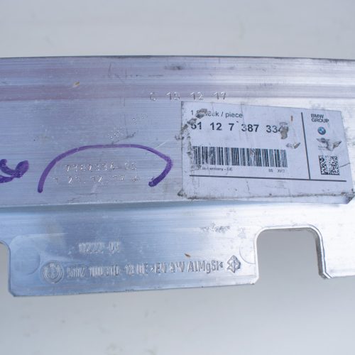 BMW 5er G30-G31-F90 hátsó lökhárító merevítő